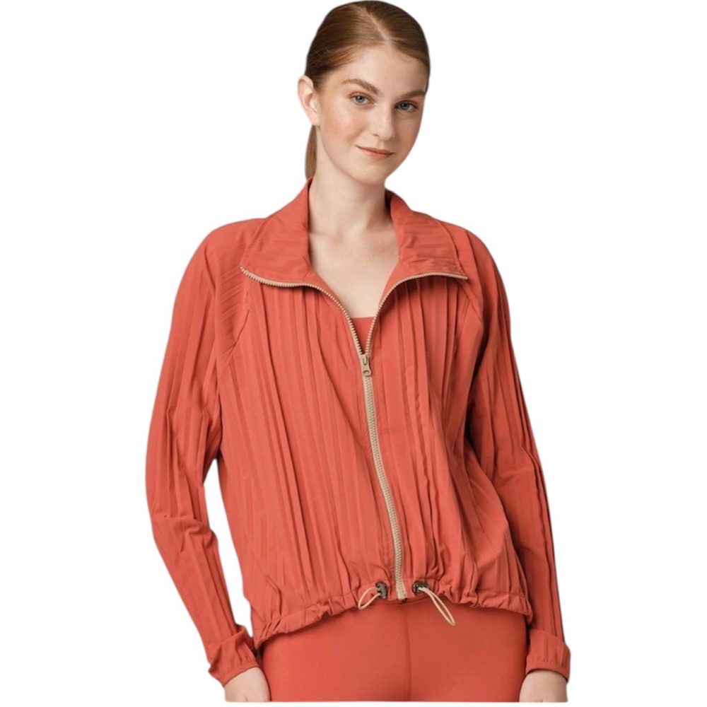 925 Fit Pleated Please Chilli NWT Jacket Small